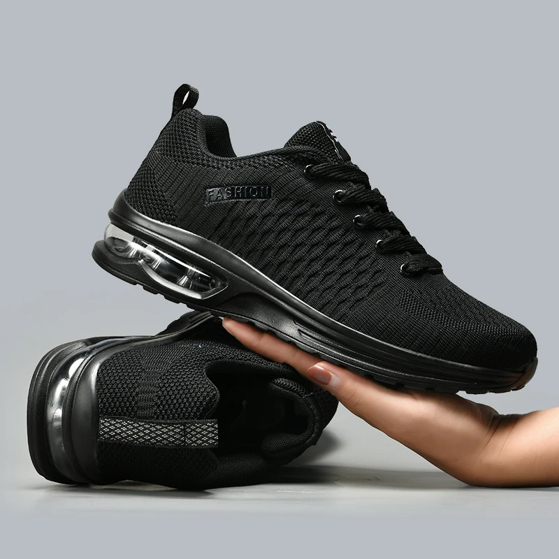 Men Shoes Size 46 - Sepatu Lari Pria Sepatu Kets Bertali
