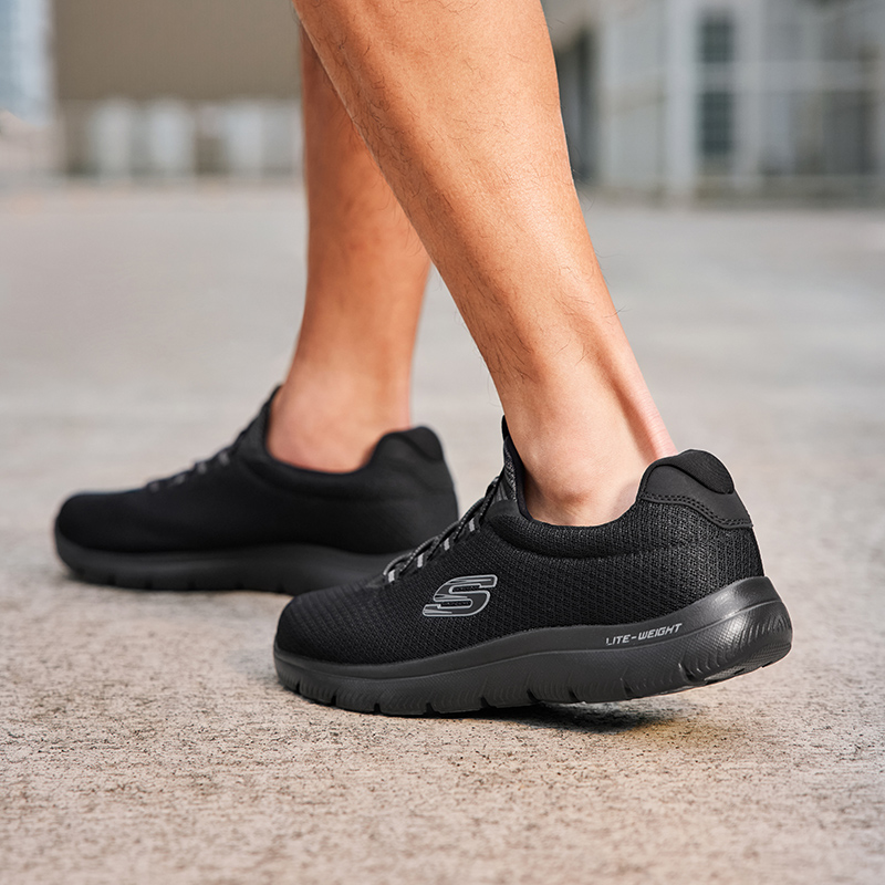 Skechers Pria 52811‑BBK Summit - Men'S Shoes With Memory Foam ulasan dan harga